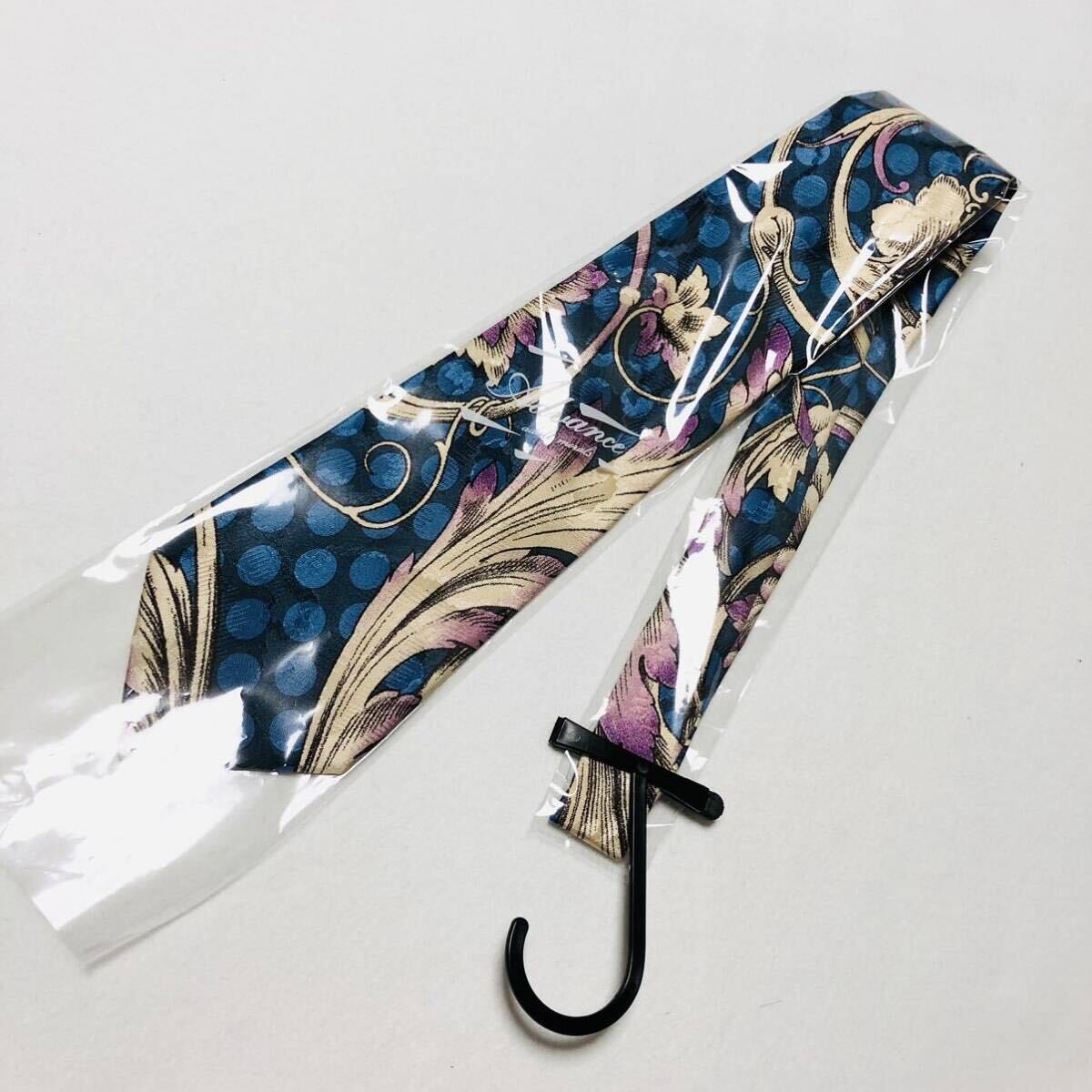 美品 GIANNI VERSACE ジャンニヴェルサーチ ネクタイ 花柄 水玉 美品 GIANNI VERSACE ジャンニヴェルサーチ ネクタイ 花柄 水玉