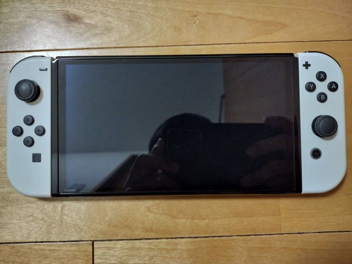 187 美品 有機EL 2022年製 動作確認済 Nintendo Switch 187 美品 有機EL 2022年製 動作確認済 Nintendo Switch