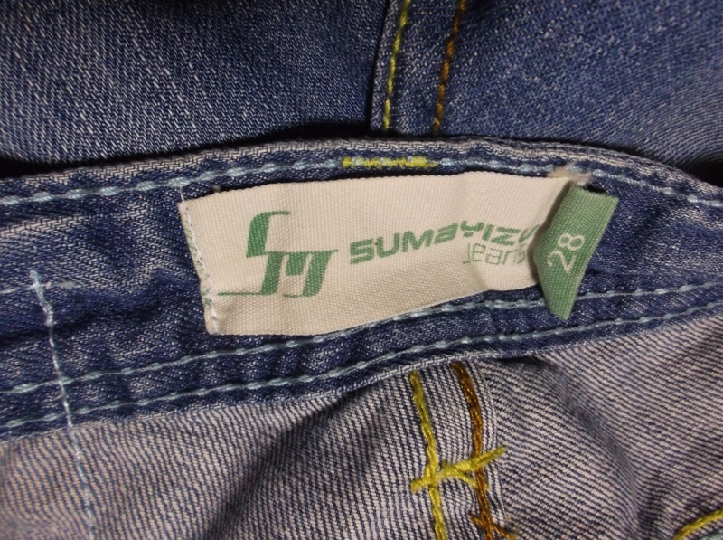 お安く出品。　◎ 『 ナイスデザインとルックスのデニムジーンズ 』／ [ sumayizu ・ＪＥＡＮＳ ]