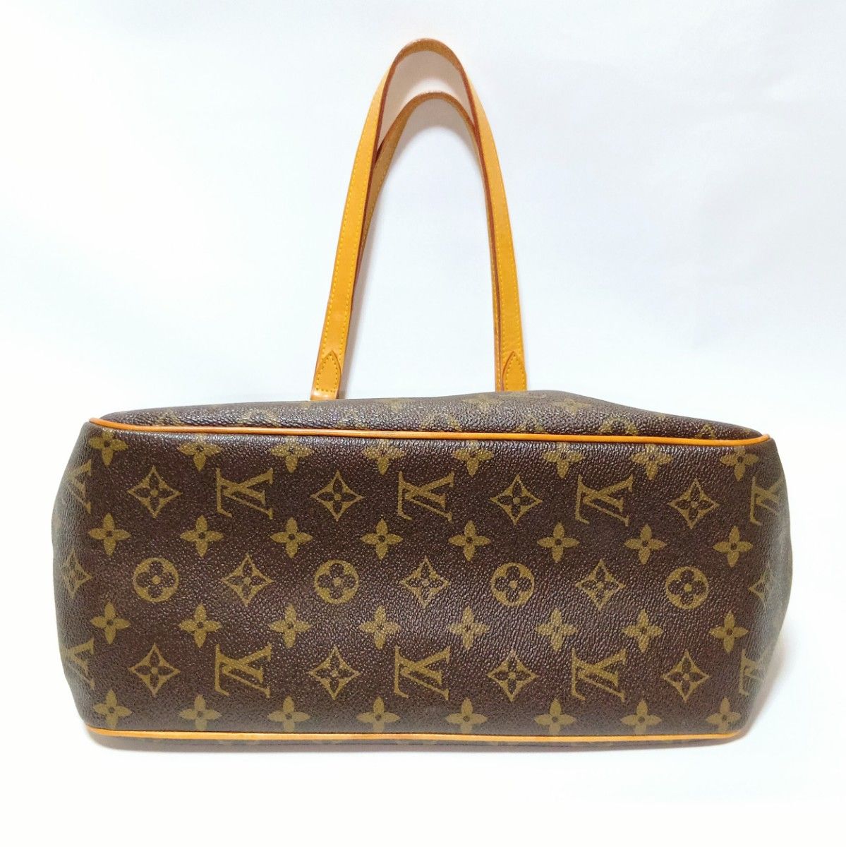 LOUIS VUITTONルイヴィトン 極美品 モノグラム バティニョール LOUIS VUITTONルイヴィトン 極美品 モノグラム バティニョール
