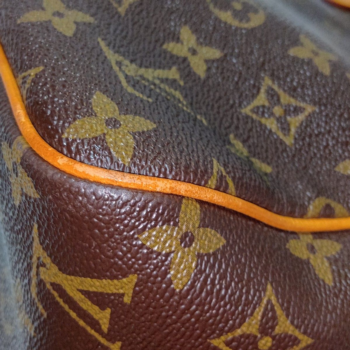 LOUIS VUITTONルイヴィトン 極美品 モノグラム バティニョール LOUIS VUITTONルイヴィトン 極美品 モノグラム バティニョール