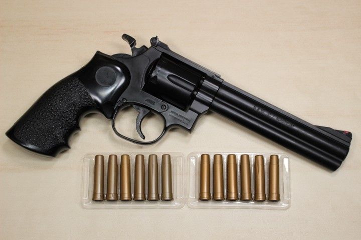 クラウンモデル S&W M586 ブラック 6インチ エアリボルバー エア クラウンモデル S&W M586 ブラック 6インチ エアリボルバー エア