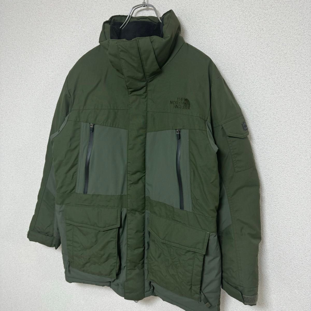 THE NORTH FACE ノースフェイス ミリタリー ダウンジャケットミリタリーグリーン メンズ Mサイズ THE NORTH FACE ノースフェイス ミリタリー ダウンジャケットミリタリーグリーン メンズ Mサイズ