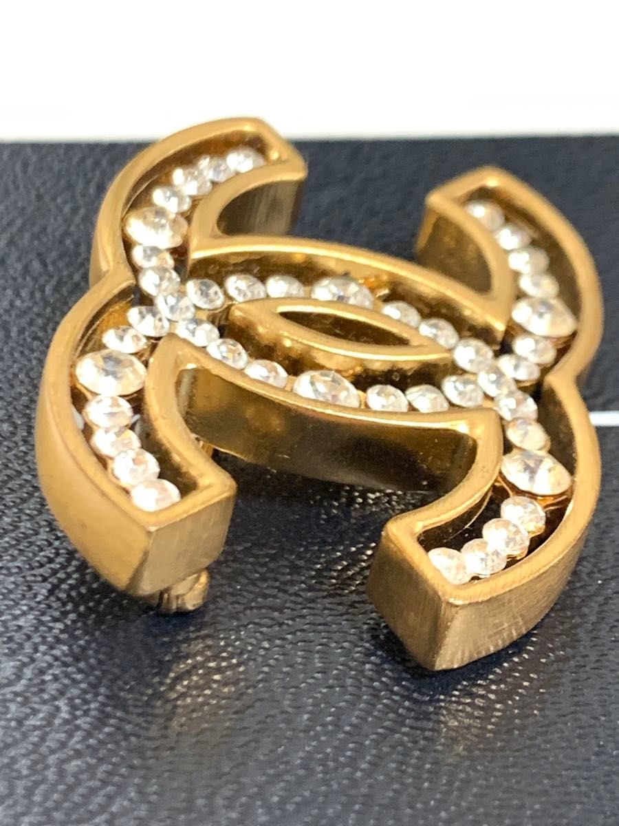 シャネル CHANEL ブローチ アクセサリー ココマーク ライン シャネル CHANEL ブローチ アクセサリー ココマーク ライン