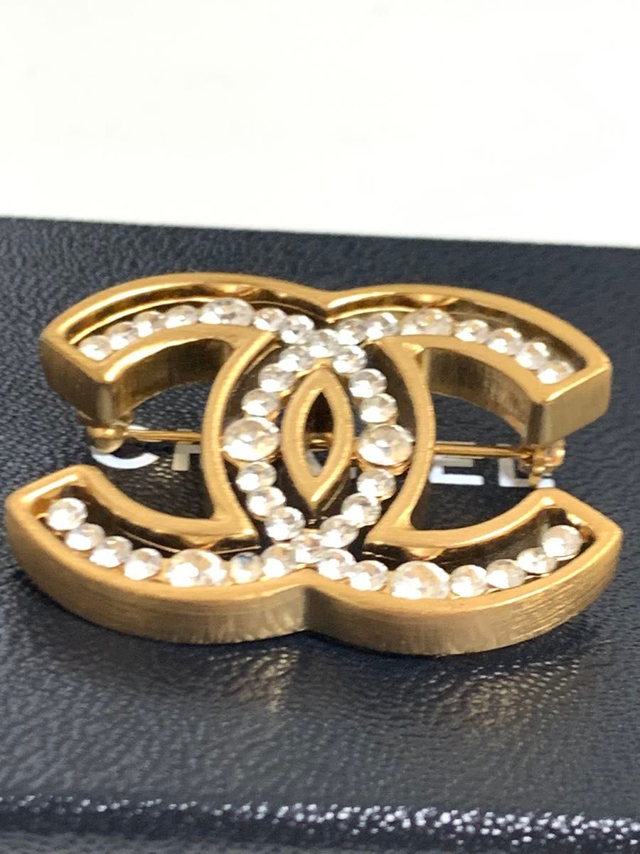 シャネル CHANEL ブローチ アクセサリー ココマーク ライン シャネル CHANEL ブローチ アクセサリー ココマーク ライン