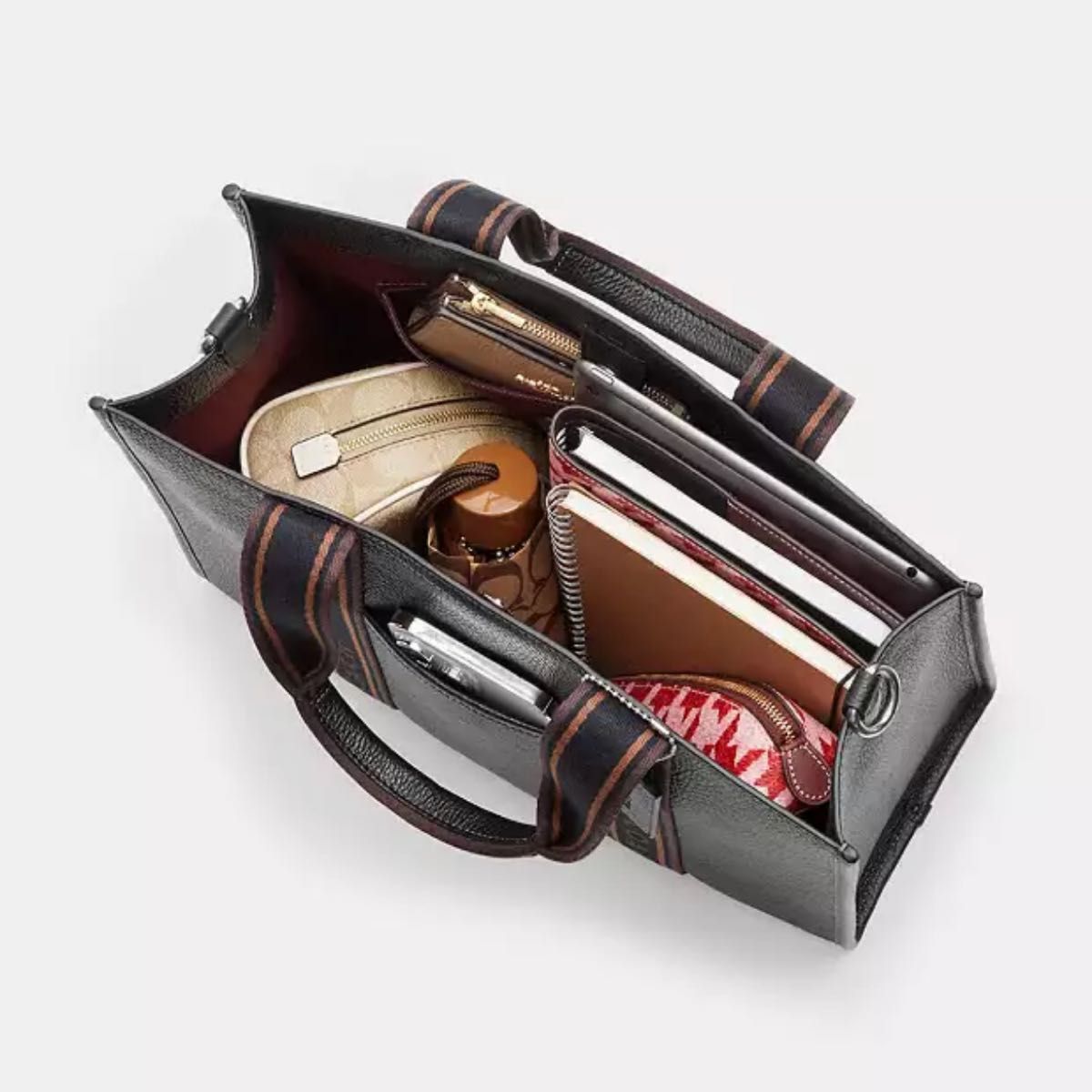 COACH コーチ スミストート ブラック トートバッグ ショルダー COACH コーチ スミストート ブラック トートバッグ ショルダー