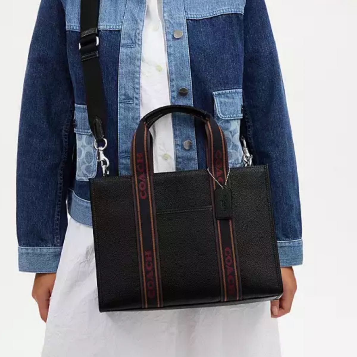 COACH コーチ スミストート ブラック トートバッグ ショルダー COACH コーチ スミストート ブラック トートバッグ ショルダー
