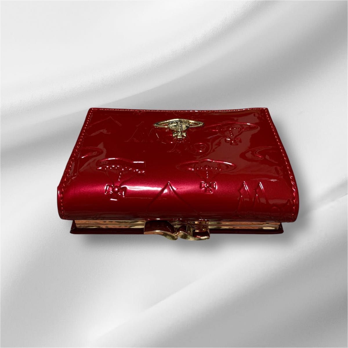 Vivienne Westwood 三つ折り財布 レッド エナメル がま口 Vivienne Westwood 三つ折り財布 レッド エナメル がま口