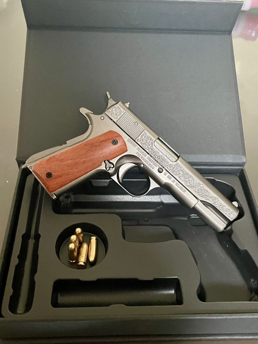 1/2ガバメントm1911ミニチュア 排莢式 金属製モデルガン 彫刻 1/2ガバメントm1911ミニチュア 排莢式 金属製モデルガン 彫刻