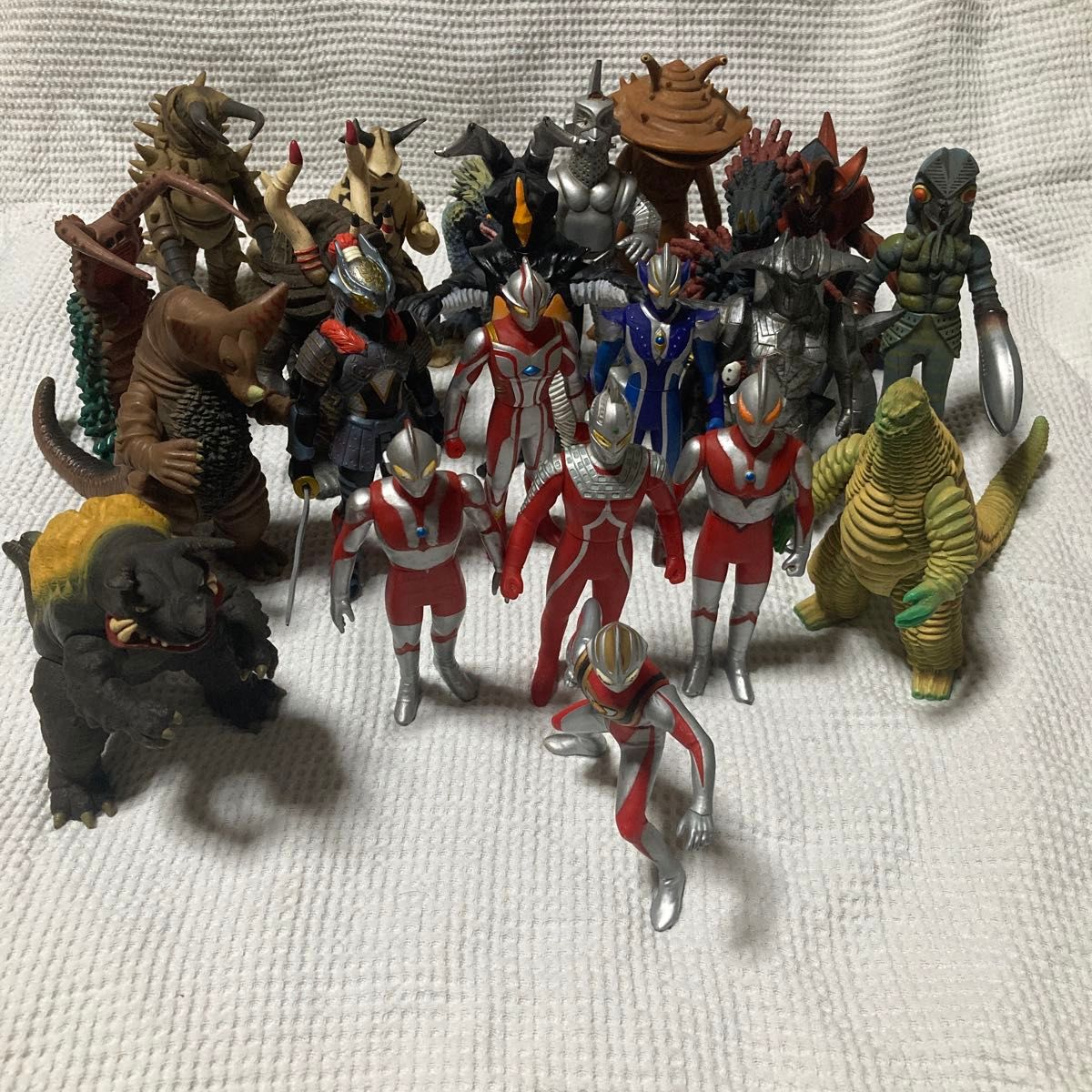 ウルトラマン ウルトラ怪獣 ソフビセット|Yahoo!フリマ(旧 ウルトラマン ウルトラ怪獣 ソフビセット|Yahoo!フリマ(旧