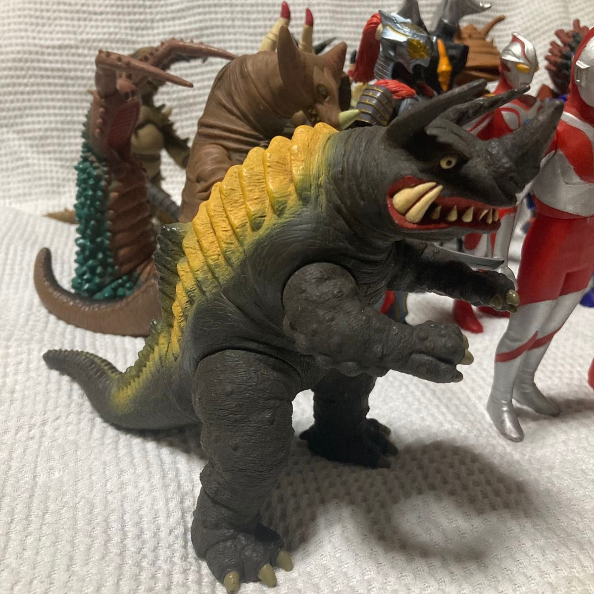 ウルトラマン ウルトラ怪獣 ソフビセット|Yahoo!フリマ(旧 ウルトラマン ウルトラ怪獣 ソフビセット|Yahoo!フリマ(旧