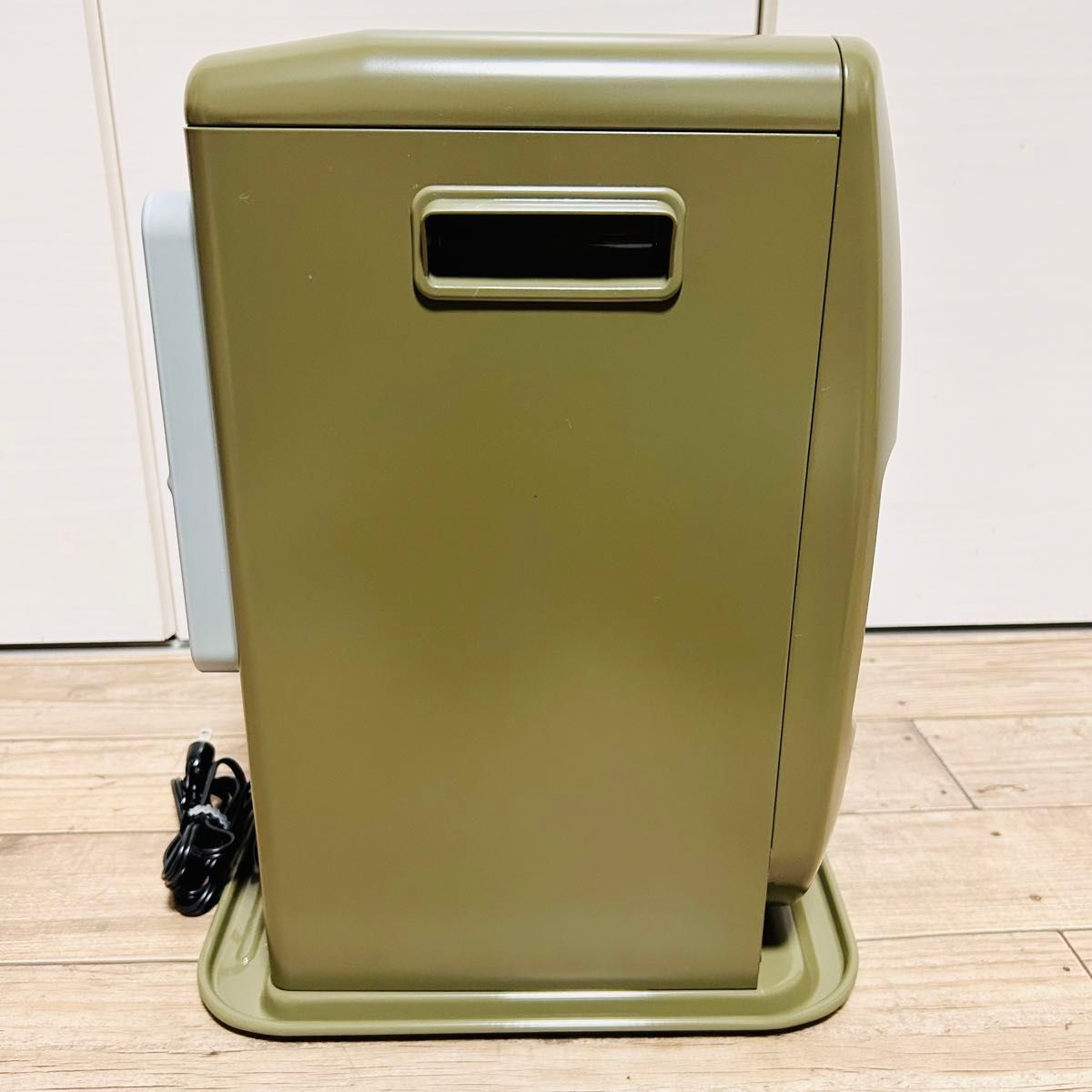 専用バッグ付】ポータブル電源対応 石油ファンヒーター FH-CP25Y 専用バッグ付】ポータブル電源対応 石油ファンヒーター FH-CP25Y