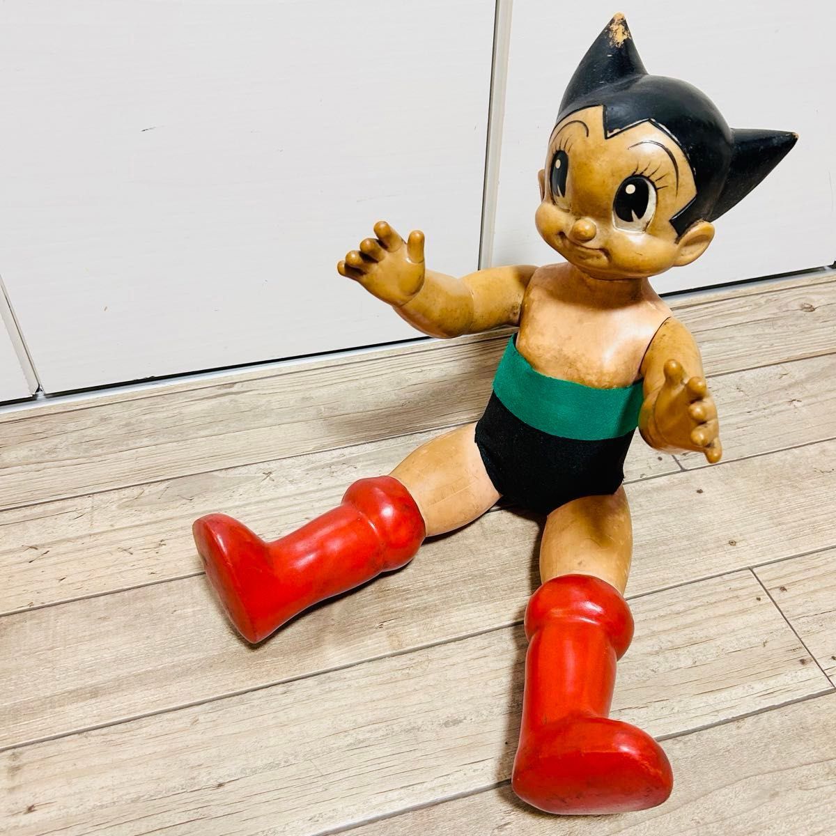 当時物】鉄腕アトム ソフビ フィギュア 約55cm 昭和レトロ 人形 当時物】鉄腕アトム ソフビ フィギュア 約55cm 昭和レトロ 人形