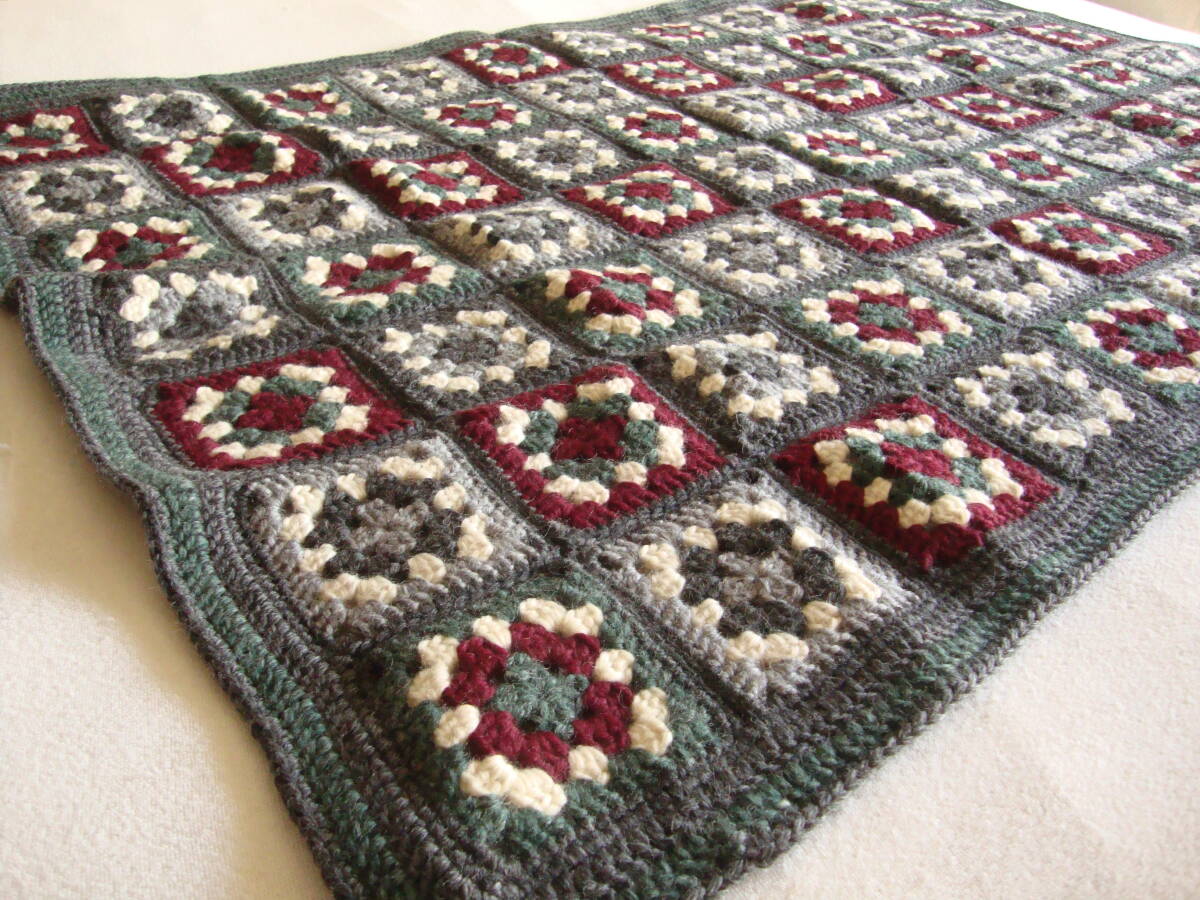 新品 ハンドメイド 手編み ブランケット ひざ掛け 75×114.5cm 新品 ハンドメイド 手編み ブランケット ひざ掛け 75×114.5cm