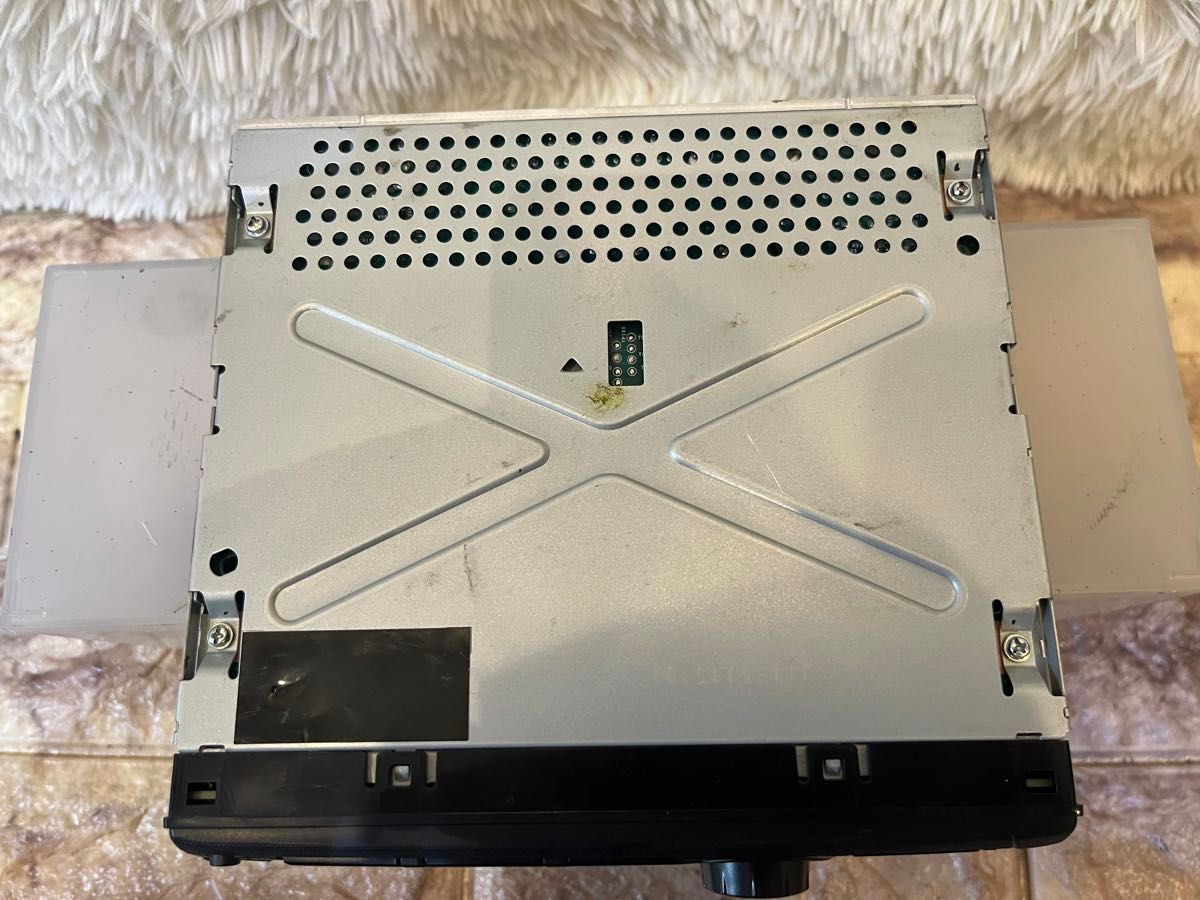 新品同様 24v 純正 Bluetooth対応CDラジオ PJ4601TB 新品同様 24v 純正 Bluetooth対応CDラジオ PJ4601TB