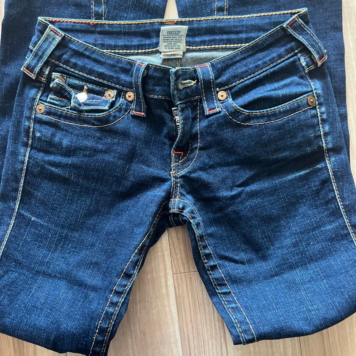 true religion トゥルーレリジョン フレア デニム|Yahoo!フリマ true religion トゥルーレリジョン フレア デニム|Yahoo!フリマ