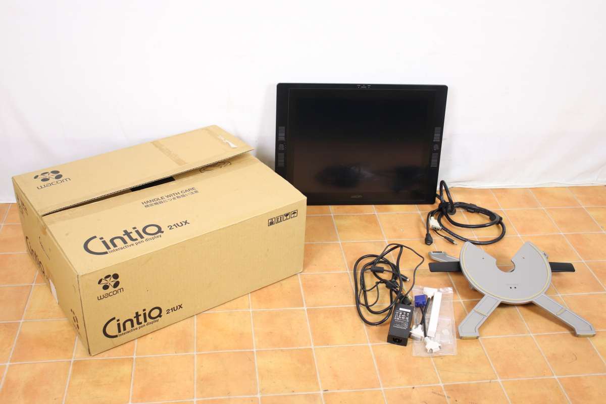 ■【通電OK】 WACOM DTK-2100 ワコム 液晶ペンタブレット _MJL_B1111-J026