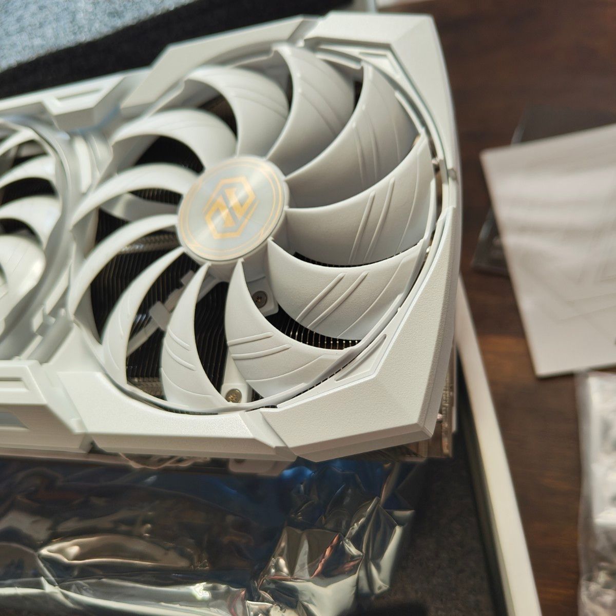 ASRock Radeon RX 7900 XTX Taichi White 24GB OC|Yahoo!フリマ ASRock Radeon RX 7900 XTX Taichi White 24GB OC|Yahoo!フリマ