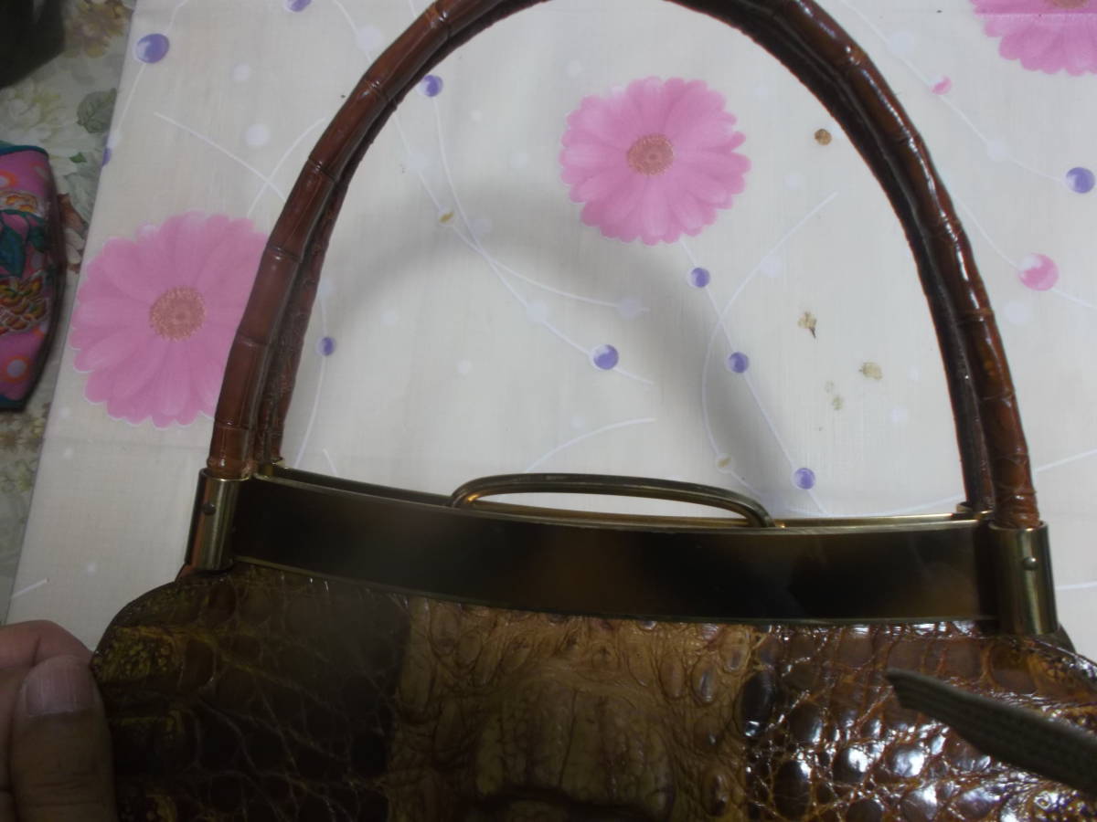  for women peace . combined use wani leather. handbag 