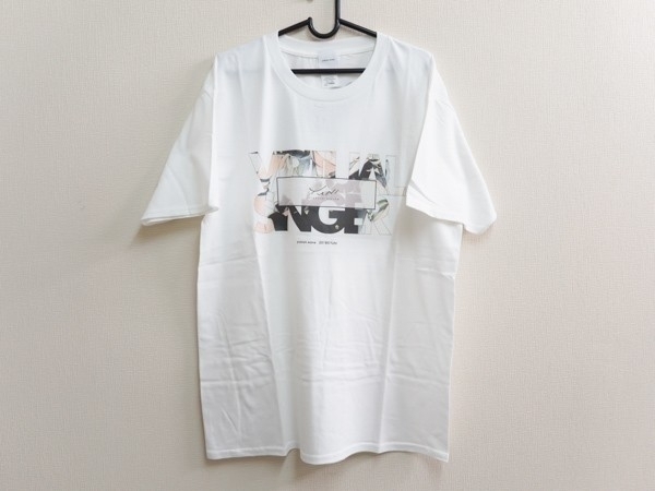 ■限定■YuNi ユニ Tシャツ yunion.wave YouTube（自称）世界初のバーチャルシンガー　透明声彩　桜木蓮 コミケ イラスト カラー_画像3