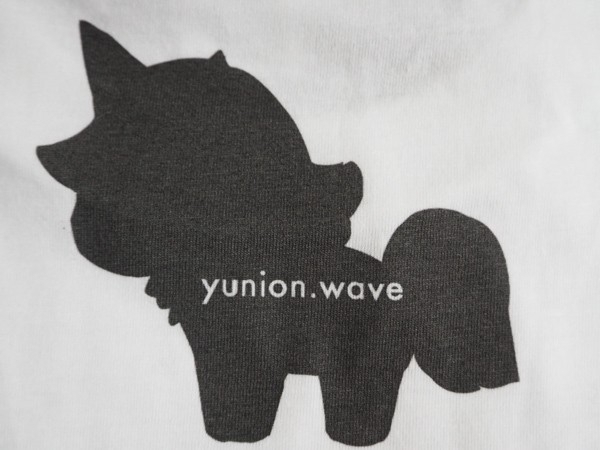 ■限定■YuNi ユニ Tシャツ yunion.wave YouTube（自称）世界初のバーチャルシンガー　透明声彩　桜木蓮 コミケ イラスト カラー_画像6