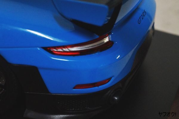 ミニチャンプス ポルシェ 911 GT2 RS 2018 1/18 ミニカー ブルー ミニチャンプス ポルシェ 911 GT2 RS 2018 1/18 ミニカー ブルー