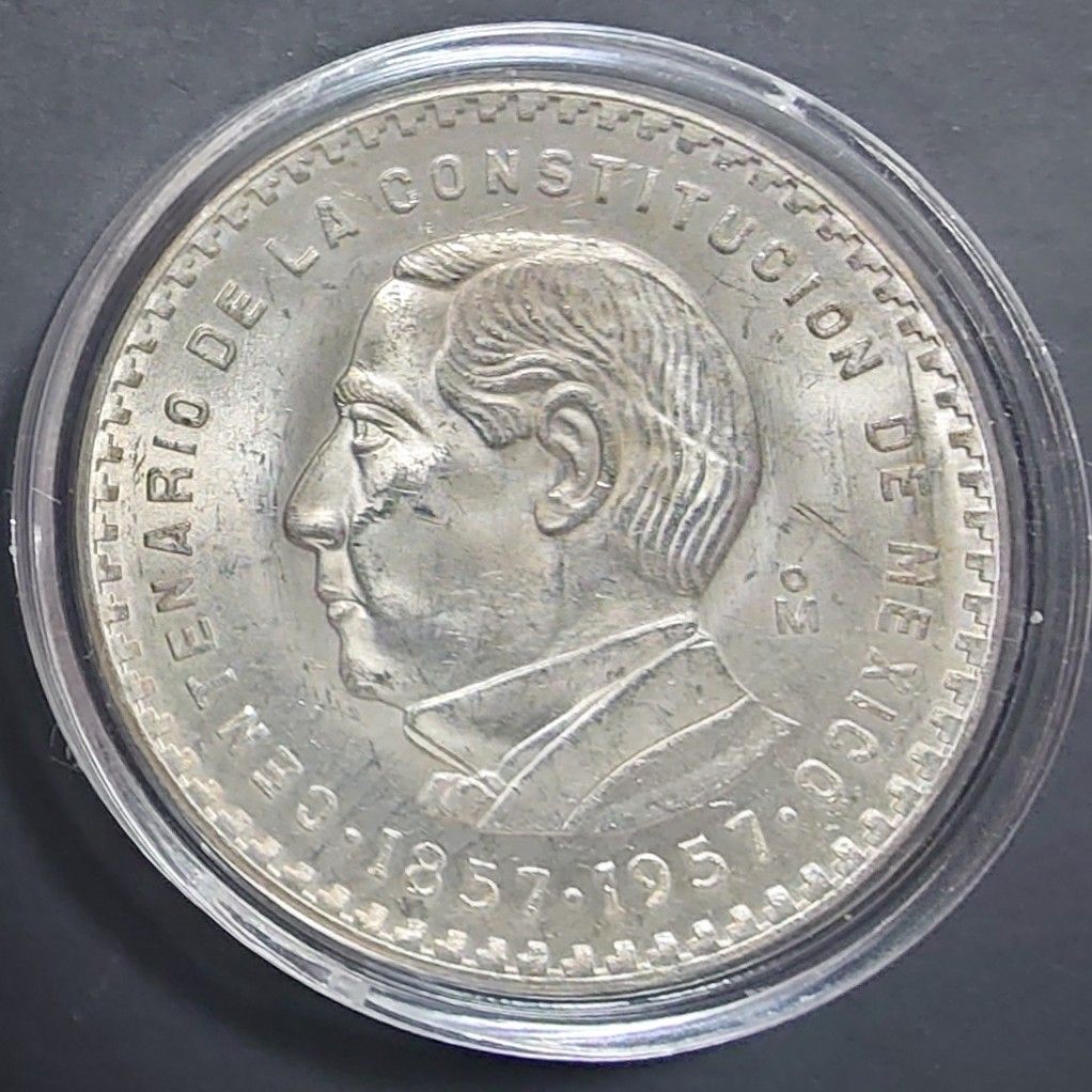 N1485【メキシコ・銀貨】1957年5ペソ 大型 銀貨 古銭 1957年メキシコ5ペソ銀貨。