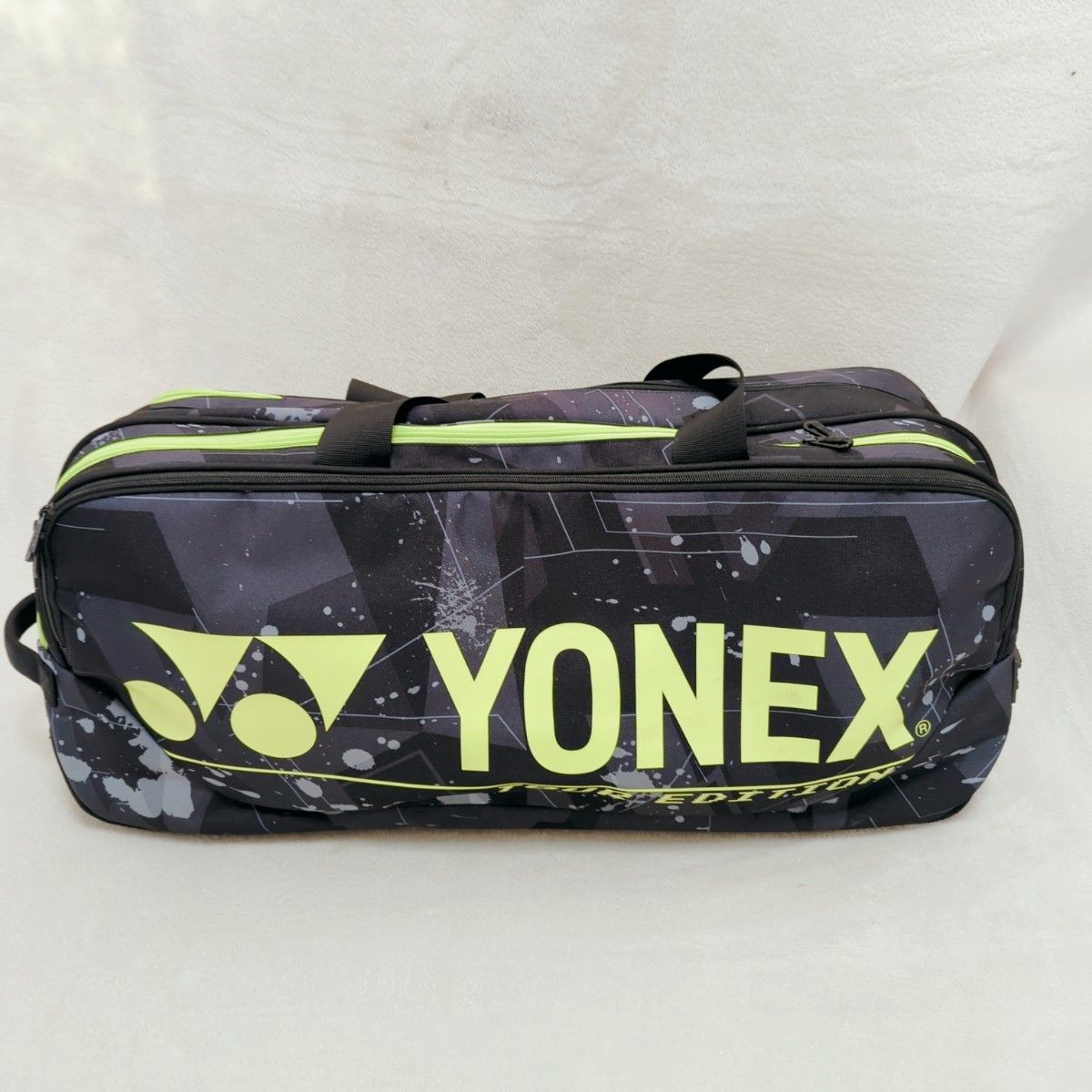 美品】YONEX トーナメントバッグ テニス バドミントンラケット 美品】YONEX トーナメントバッグ テニス バドミントンラケット