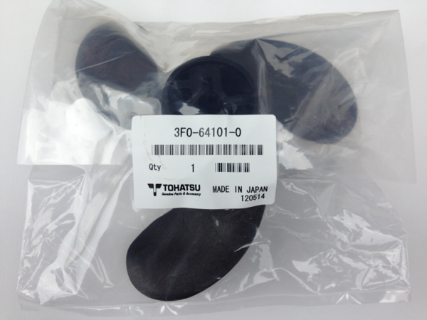 新品 トーハツ船外機純正 ピン付 樹脂プロペラP7 2馬力3.5馬力用 新品 トーハツ船外機純正 ピン付 樹脂プロペラP7 2馬力3.5馬力用