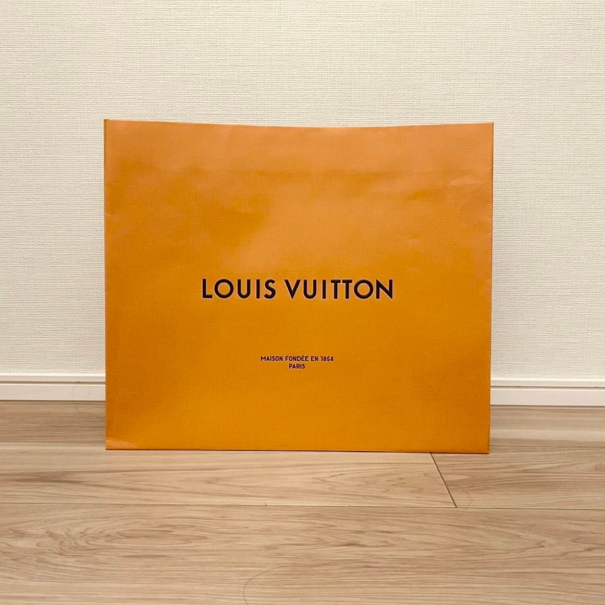 LOUIS VUITTON ルイ・ヴィトン ショッピングバッグ 紙袋 保存箱 LOUIS VUITTON ルイ・ヴィトン ショッピングバッグ 紙袋 保存箱