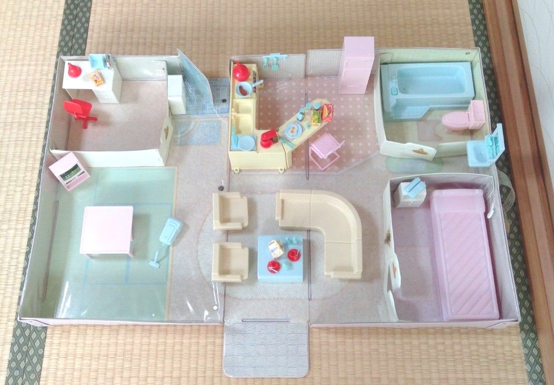 初代リカちゃんハウス ゆったりさん 3LDK 1980年代 昭和レトロ 初代リカちゃんハウス ゆったりさん 3LDK 1980年代 昭和レトロ