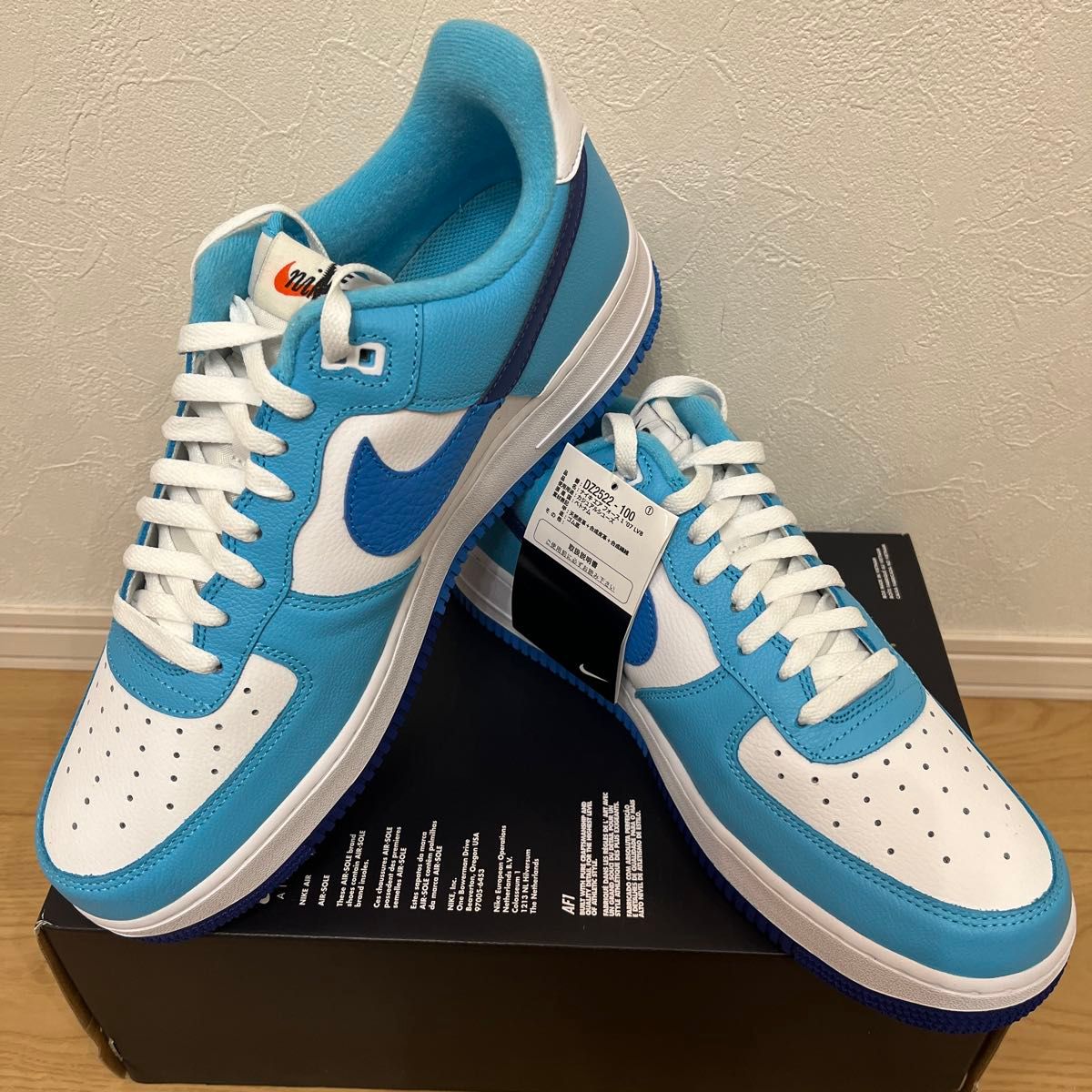 NIKE 新品30 ナイキ エアフォース1 ロー スプリット ライトフォトブルー 新品 ナイキ エアフォース1 ロー スプリット ライトフォトブルー