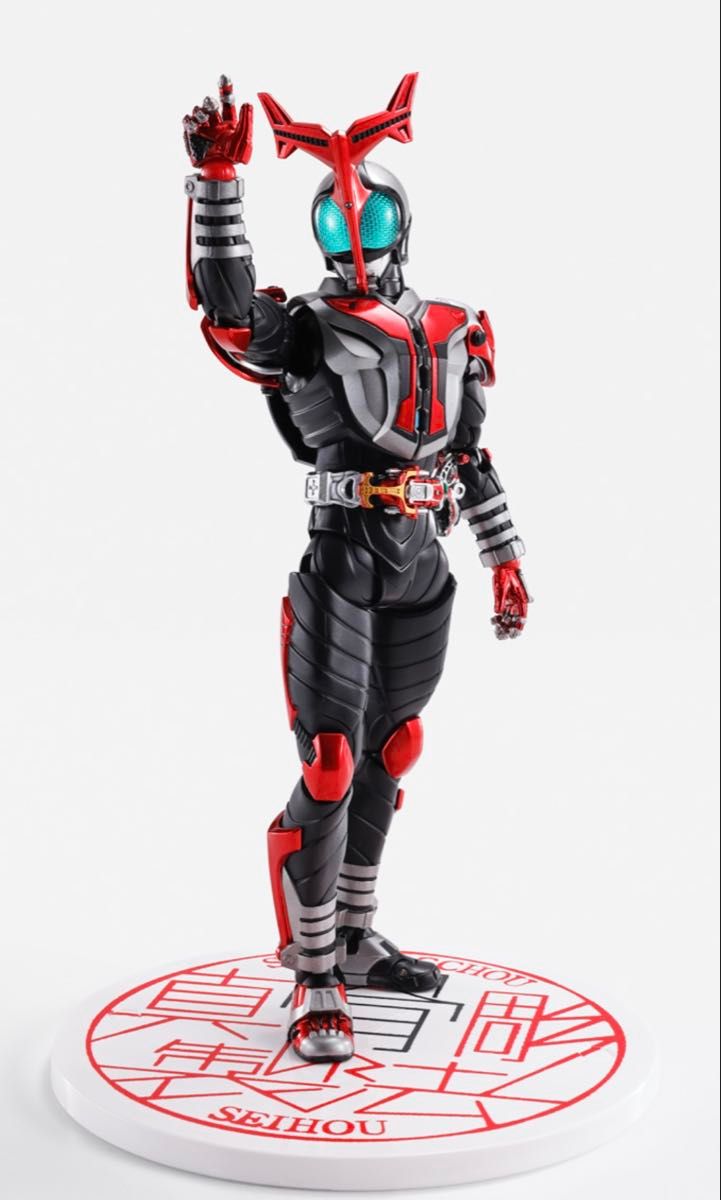 S H Figuarts(真骨彫製法)仮面ライダーカブト ハイパー S H Figuarts(真骨彫製法)仮面ライダーカブト ハイパー