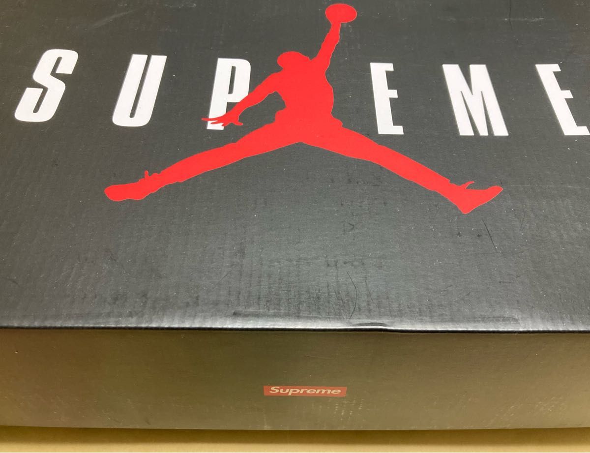 未使用 Supreme x Air JORDAN 5 RETRO エア ジョーダン 5 Black 未使用 Supreme x Air JORDAN 5 RETRO エア ジョーダン 5 Black