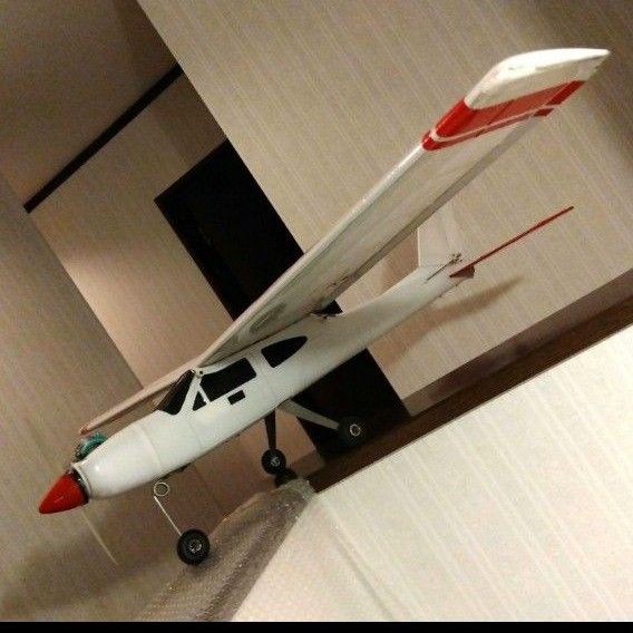 航空機模型 セスナ ラジコン 飛行機 OS10 エンジン付き セスナ ラジコン 飛行機 航空機模型 OS10 エンジン 付き|Yahoo
