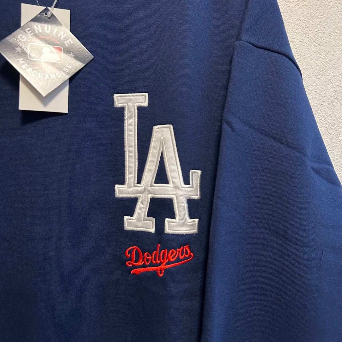 M】MLB公式 ロサンゼルス・ドジャース ロゴ刺繍入り 裏起毛 M】MLB公式 ロサンゼルス・ドジャース ロゴ刺繍入り 裏起毛