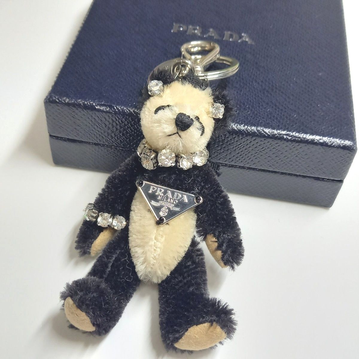 PRADA プラダ パンダ くま キーホルダー キーリング チャーム PRADA プラダ パンダ くま キーホルダー キーリング チャーム