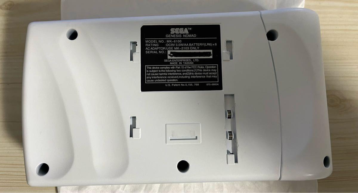 SEGA GENESIS NOMAD セガ ジェネシス ノーマッド ホワイト SEGA GENESIS NOMAD セガ ジェネシス ノーマッド ホワイト