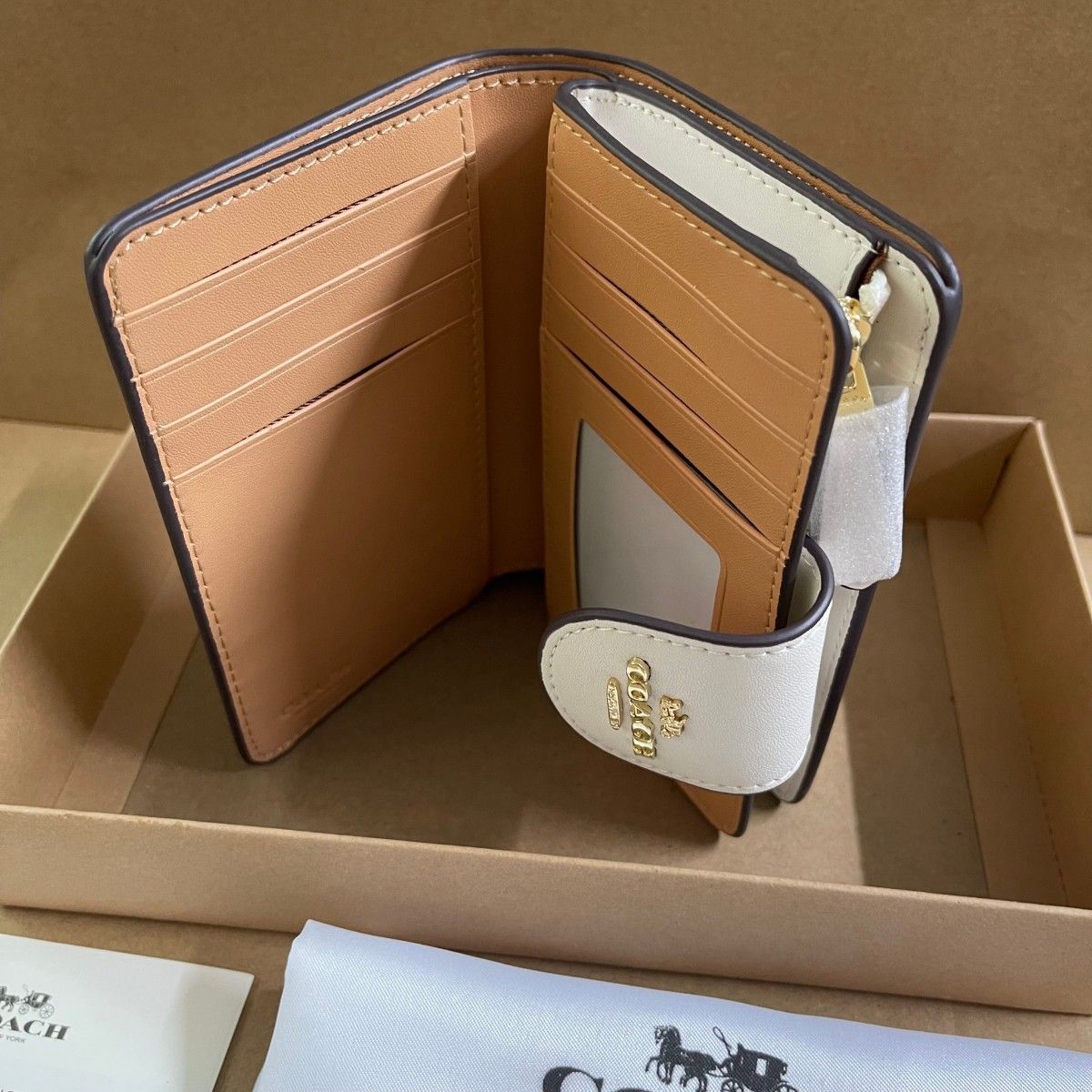 COACH コーチ 二つ折り財布 ハートチェリー レディース|Yahoo COACH コーチ 二つ折り財布 ハートチェリー レディース|Yahoo