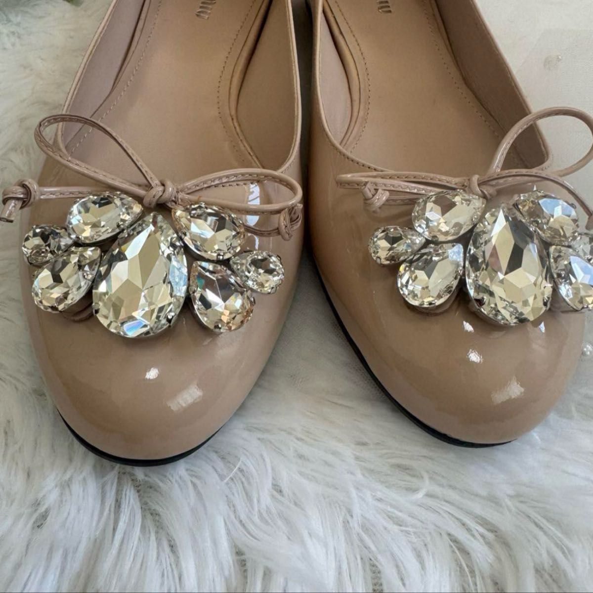 未使用品級】MIUMIU ビジューパンプス 未使用品級】MIUMIU ビジューパンプス