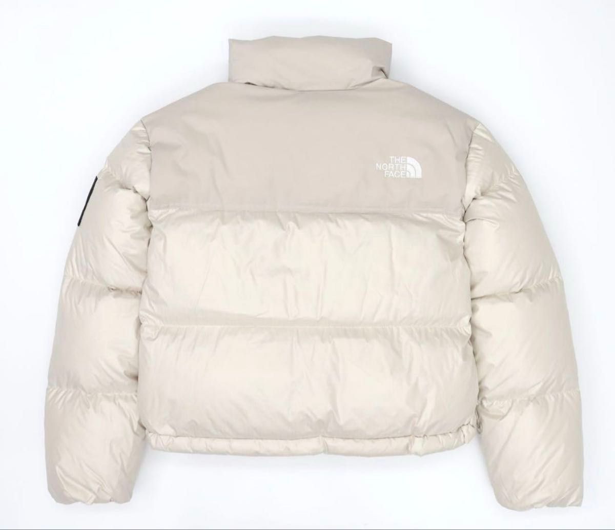 新品未着用 W'S NOVELTY NUPTSE ON BALL JACKET Mサイズ ダウン 新品未着用 W'S NOVELTY NUPTSE ON BALL JACKET Mサイズ ダウン
