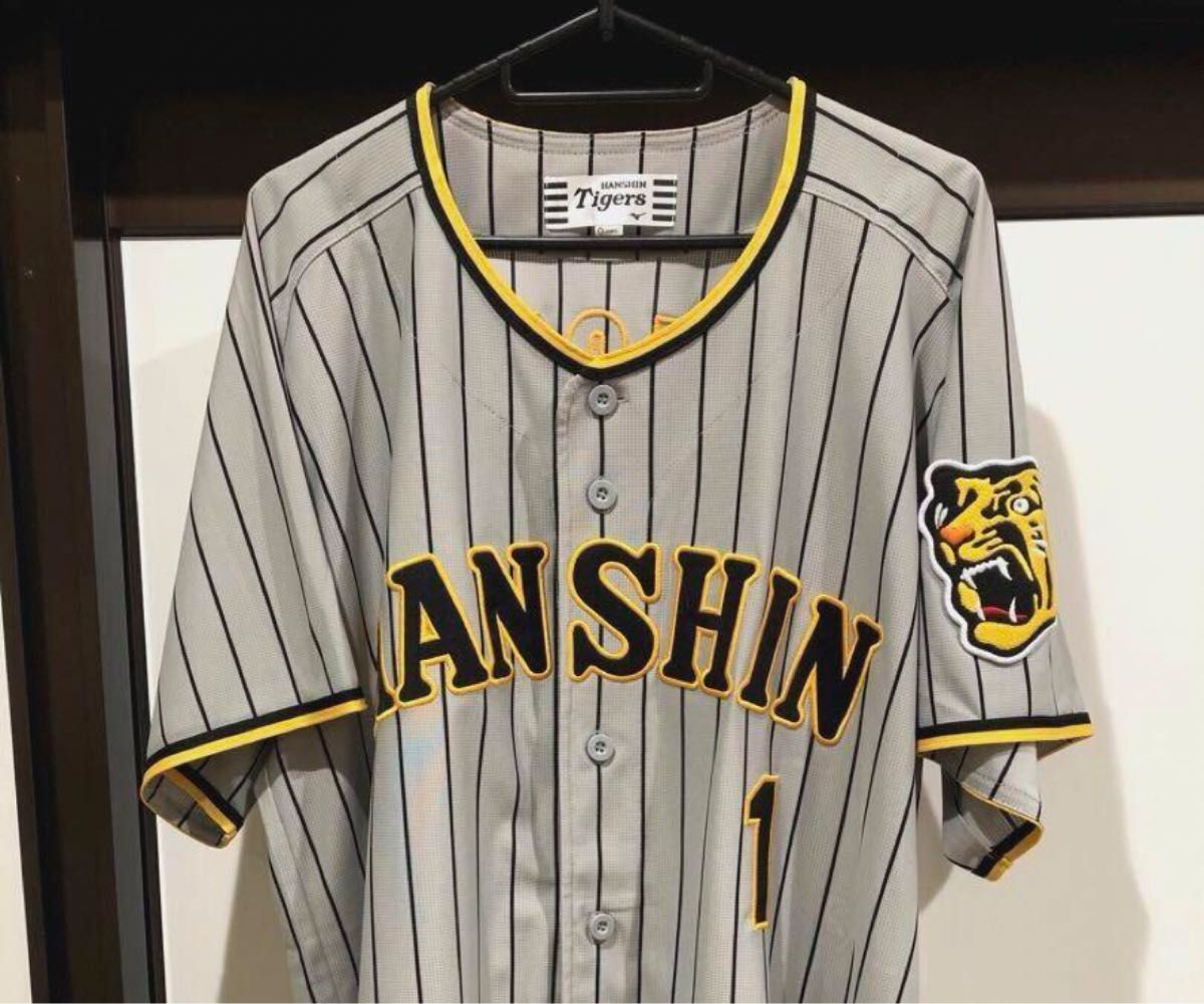 新品 阪神タイガース 森下翔太選手 2024チャンピオン 新品 阪神タイガース 森下翔太選手 2024チャンピオン