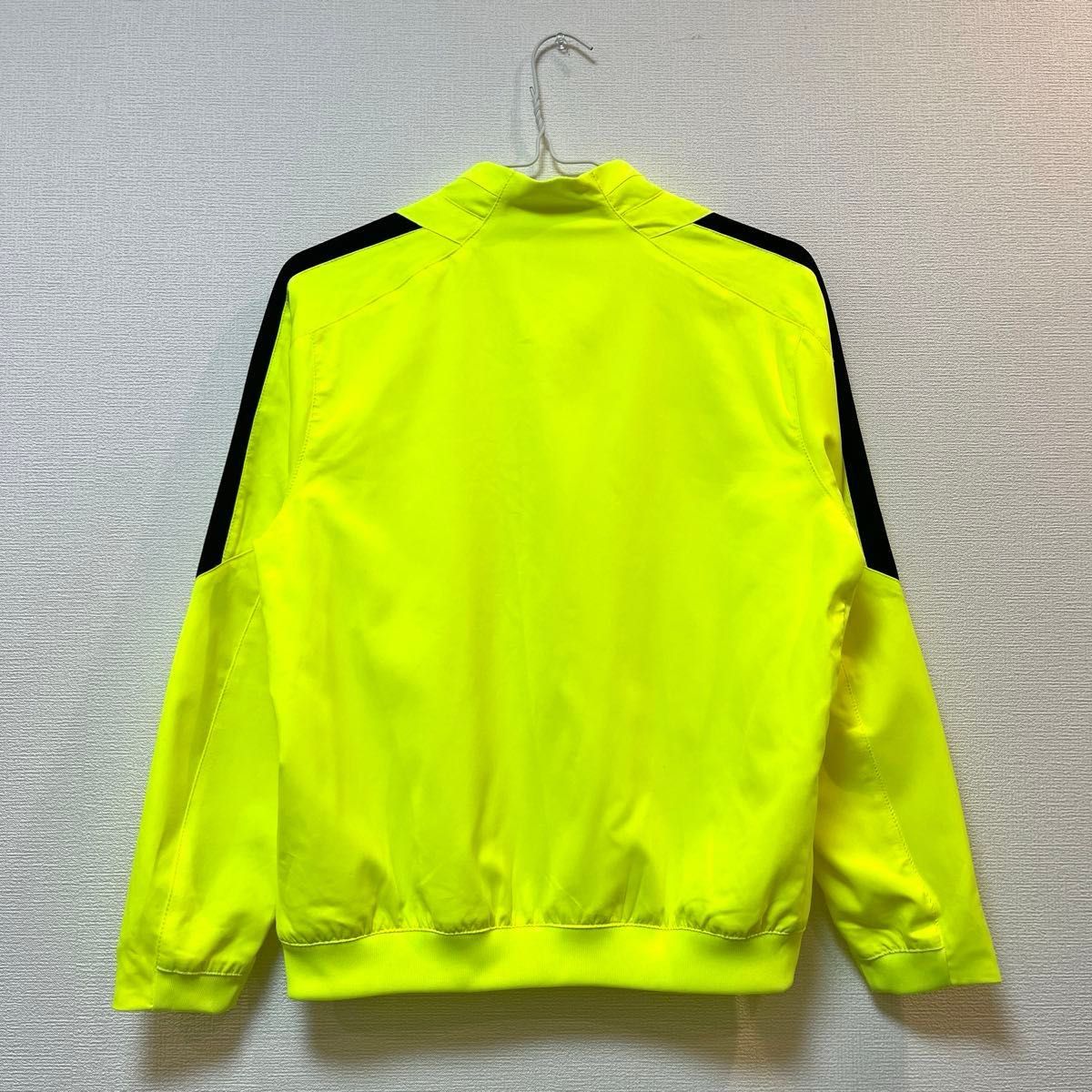 NIKE(ナイキ) サッカーウインドジャケット 蛍光イエロー NIKE(ナイキ) サッカーウインドジャケット 蛍光イエロー