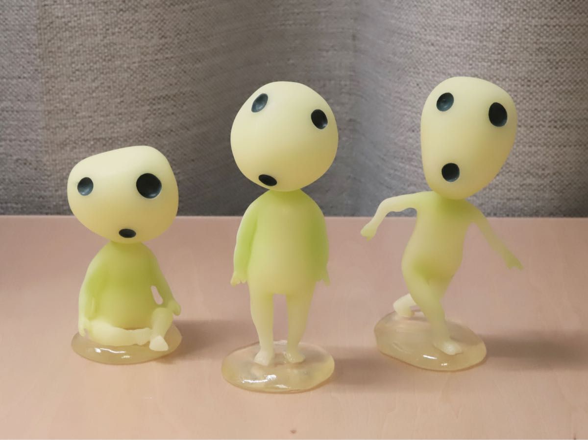 スタジオジブリ もののけ姫 コダマ 3種 立つ・座る・走る 蓄光 スタジオジブリ もののけ姫 コダマ 3種 立つ・座る・走る 蓄光