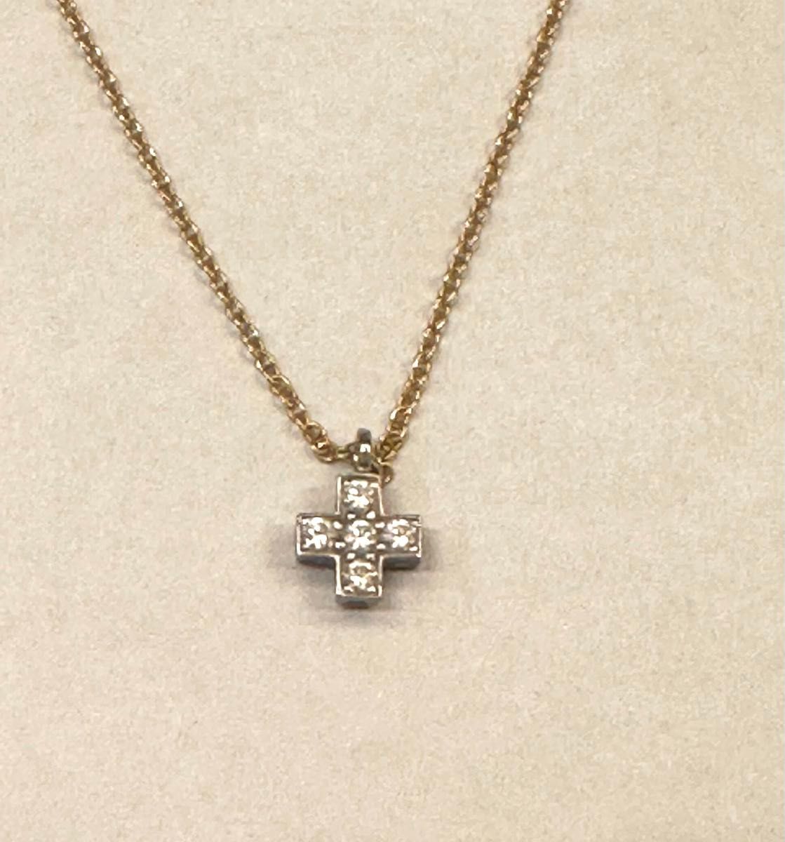 ティファニーTIFFANY&Co クルーシーフォーム ネックレス クロス ティファニーTIFFANY&Co クルーシーフォーム ネックレス クロス