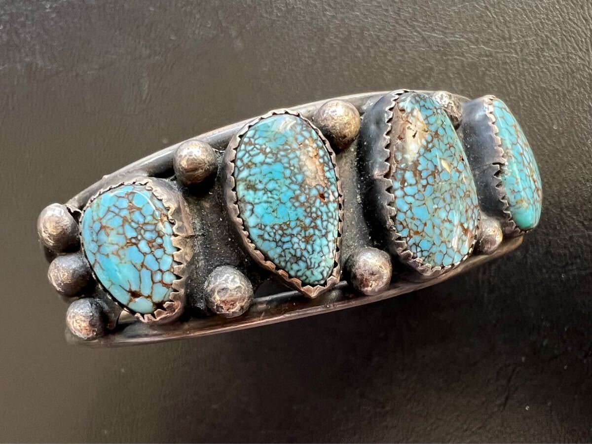 NAVAJO【OLD PAWN】1960~70's GEM ネバダブルー ターコイズ バングル ナバホ インディアンジュエリー ホピ NAVAJO【OLD PAWN】1960~70's GEM ネバダブルー ターコイズ バングル ナバホ インディアンジュエリー ホピ