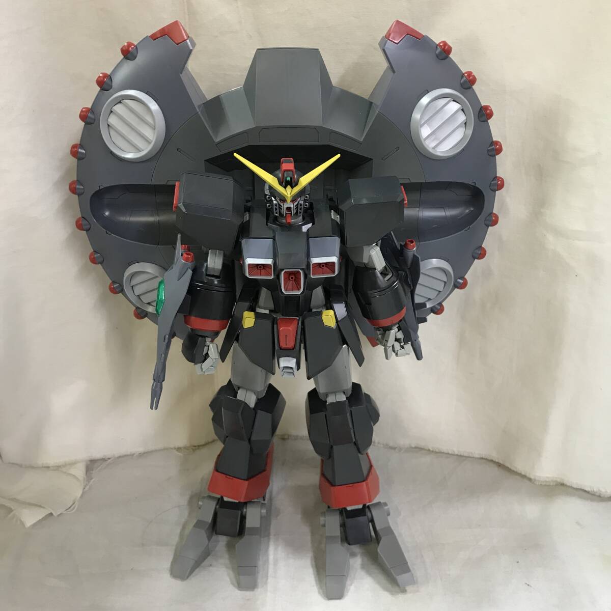 HGデストロイガンダム組み立て済み完成品 HGデストロイガンダム組み立て済み完成品
