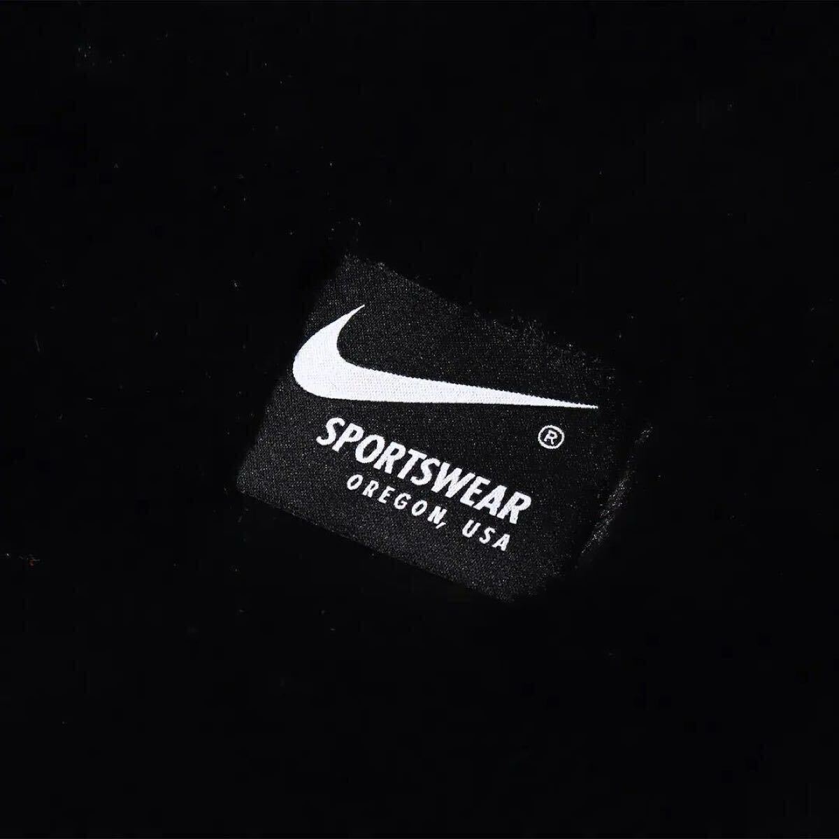 新品 定価24200円 NIKE WMNS NSW FAUX FUR BLANKET KRMG ナイキ 新品 定価24200円 NIKE WMNS NSW FAUX FUR BLANKET KRMG ナイキ