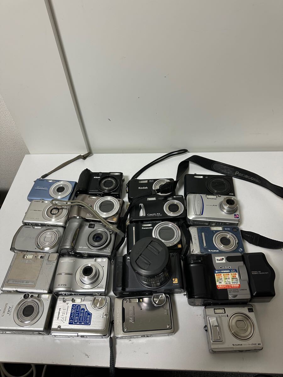 1円～ 20個まとめ売り　Canon FUJIFILM CASIO OLYMPUS Nikon デジタルカメラ ジャンク品　12