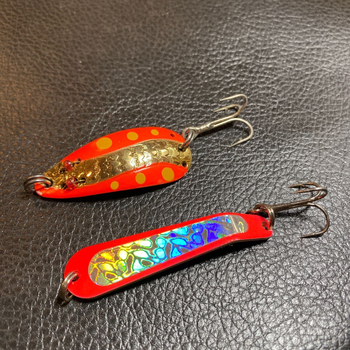 オールド スプーン　トラウト　2つまとめて　レトロ　B級ルアー　_画像1